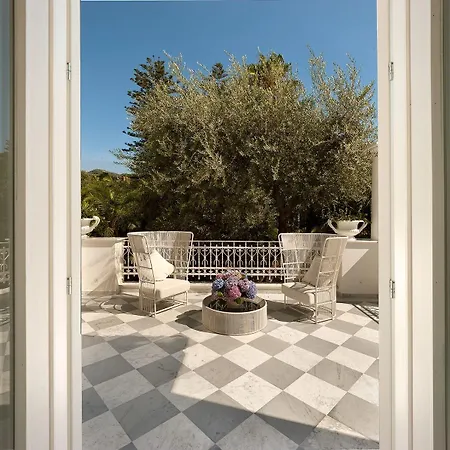 Silvana Relais Bed & Breakfast 4*