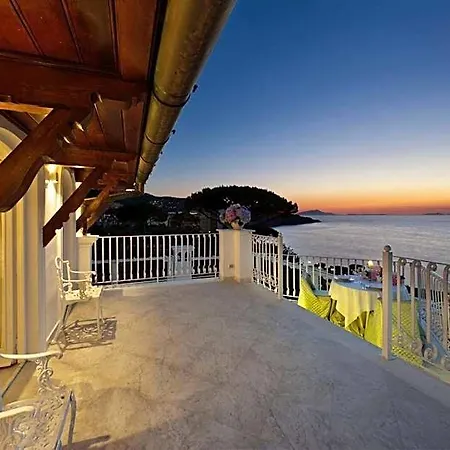 Silvana Relais